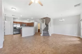 Photo #2: 2532705 Listing 