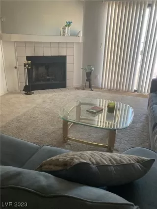 Photo #2: 2532715 Listing