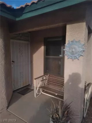 Photo #4: 2532715 Listing