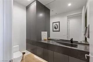 Photo #5: 2532717 Listing