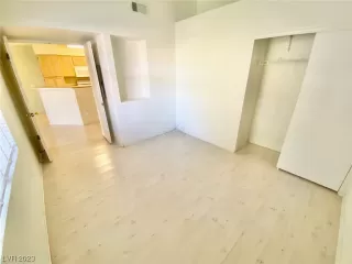 Photo #4: 2532747 Listing 