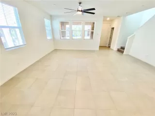 Photo #5: 2532748 Listing 