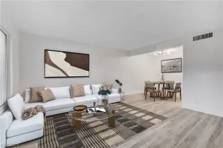 Photo #4: 2532758 Listing 