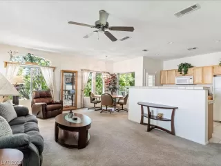 Photo #2: 2532766 Listing 