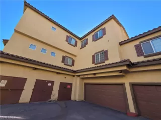 Photo #4: 2532778 Listing 