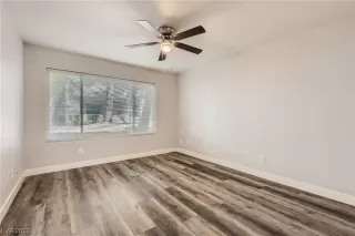 Photo #5: 2532829 Listing