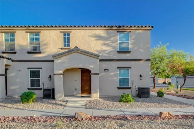 MLS: 2532867 Condo For Sale