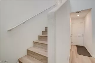 Photo #2: 2532867 Listing 