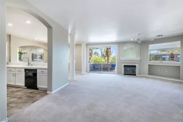 MLS: 2532922 Condo For Sale