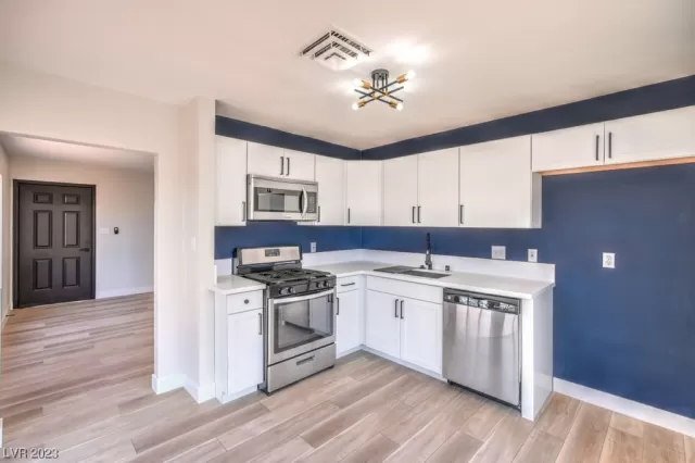 MLS: 2532929 Condo For Sale