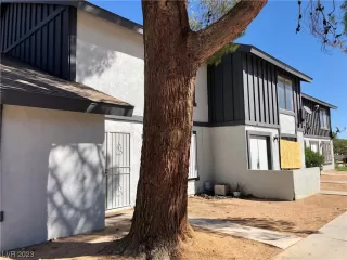 Photo #1: 2532944 Listing 