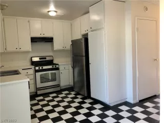 Photo #3: 2532944 Listing 