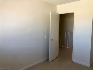 Photo #6: 2532944 Listing 