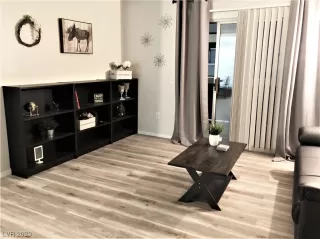 Photo #2: 2532958 Listing 