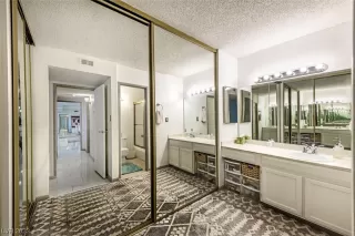 Photo #5: 2532991 Listing 