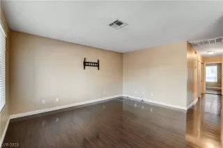 Photo #1: 2533134 Listing