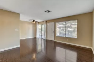 Photo #3: 2533134 Listing