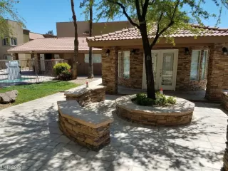 Photo #4: 2533143 Listing 