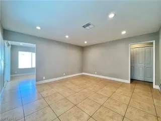 Photo #3: 2533176 Listing 