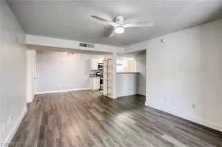 Photo #6: 2533202 Listing