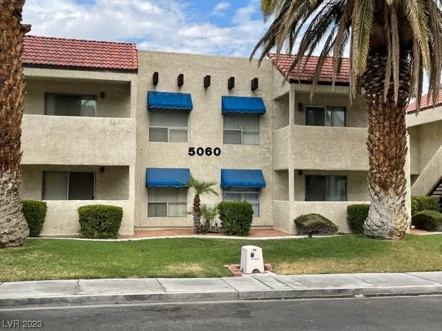 MLS: 2533205 Condo For Sale