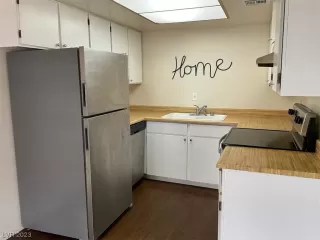 Photo #2: 2533205 Listing 