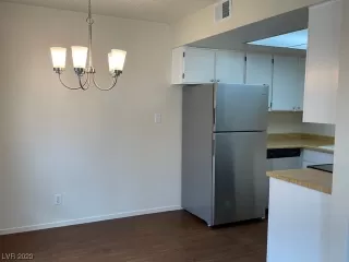 Photo #5: 2533205 Listing 