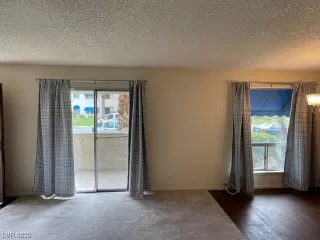 Photo #6: 2533205 Listing 