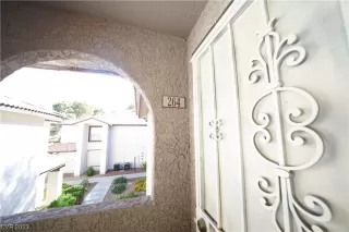 Photo #4: 2533210 Listing 