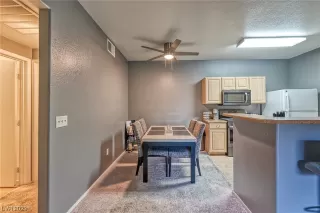 Photo #3: 2533229 Listing