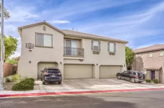 Photo #1: 2533238 Listing