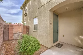 Photo #3: 2533238 Listing