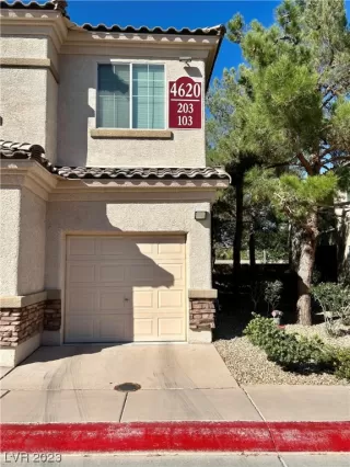 Photo #2: 2533313 Listing