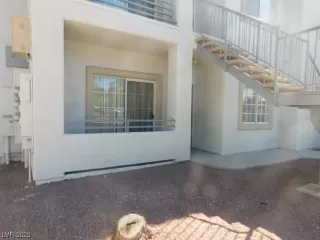 Photo #4: 2533322 Listing