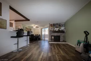 Photo #4: 2533346 Listing