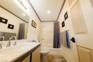 Photo #5: 2533346 Listing