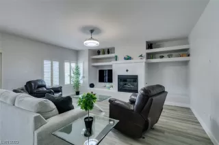 Photo #6: 2533352 Listing