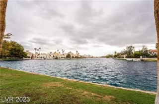 Photo #6: 2533353 Listing 