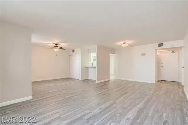 MLS: 2533359 Condo For Sale