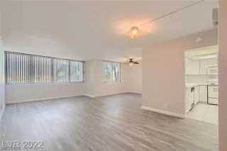 Photo #1: 2533359 Listing