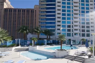 Photo #4: 2533376 Listing 