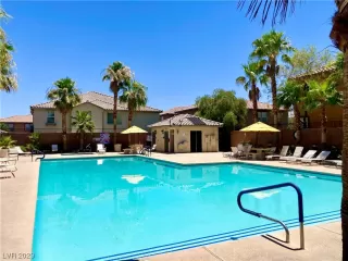 Photo #1: 2533394 Listing 