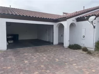 Photo #1: 2533402 Listing 