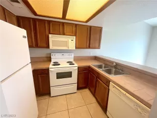 Photo #2: 2533406 Listing 