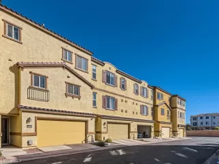 Photo #1: 2533410 Listing 