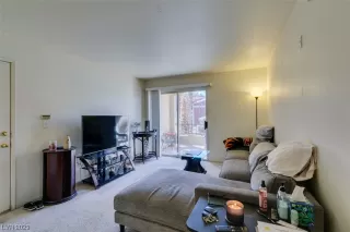 Photo #6: 2533411 Listing 