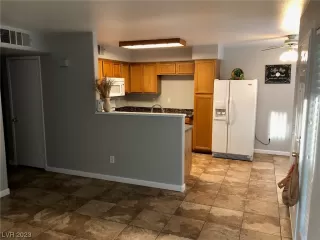 Photo #2: 2533425 Listing