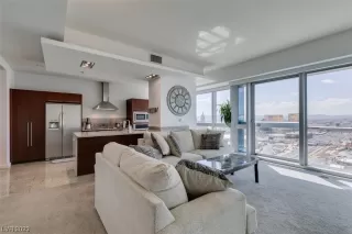 Photo #4: 2533429 Listing 