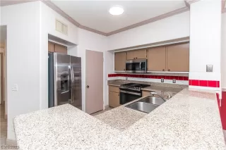 Photo #1: 2533440 Listing 