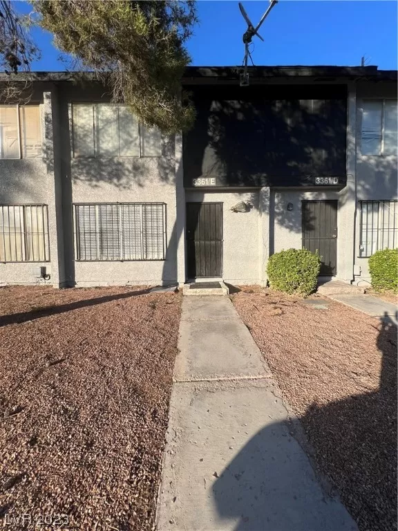 MLS: 2533458 Condo For Sale